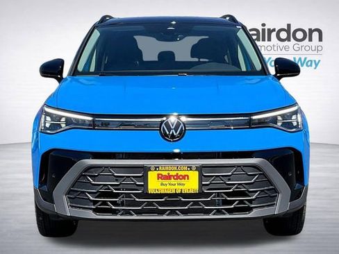 New 2025 Volkswagen Taos SE AWD/4WD image 16