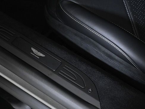 Used 2026 Aston Martin V8 Vantage Coupe image 26