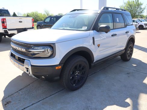 New 2026 Ford Bronco Sport Badlands AWD/4WD image 10