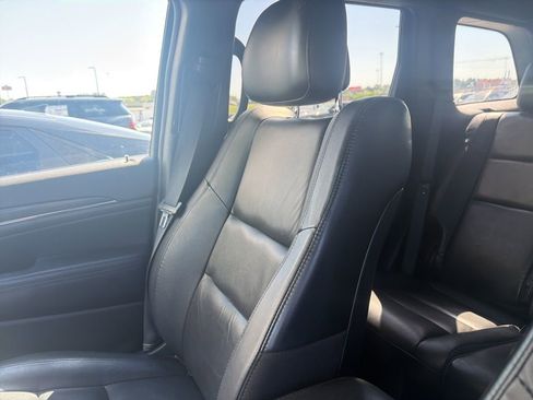 Used 2020 Jeep Grand Cherokee Limited image 8