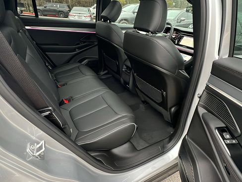 Used 2025 Jeep Wagoneer S Limited w/ Comfort Package image 23