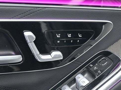 Used 2025 Mercedes-Benz S 63 AMG S image 18