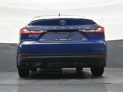 Used 2025 Toyota Camry LE w/ Convenience Package FWD image 26