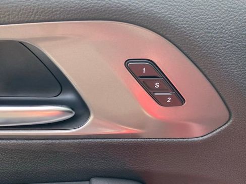 New 2026 Chrysler Pacifica Select image 14