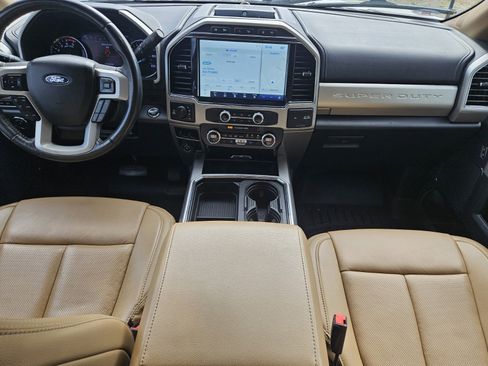 Used 2022 Ford F250 Lariat w/ Lariat Ultimate Package AWD/4WD image 7