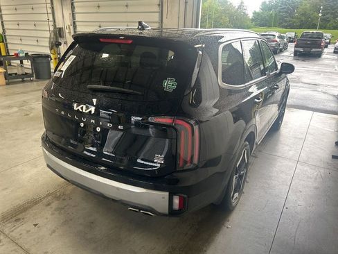 Used 2024 Kia Telluride EX AWD/4WD image 8