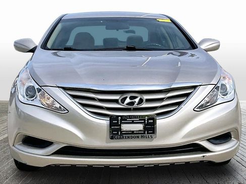 Used 2011 Hyundai Sonata GLS FWD image 1