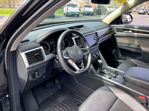 Used 2021 Volkswagen Atlas SE AWD/4WD image 8