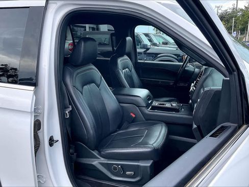 Used 2021 Ford Expedition Max Limited RWD image 13