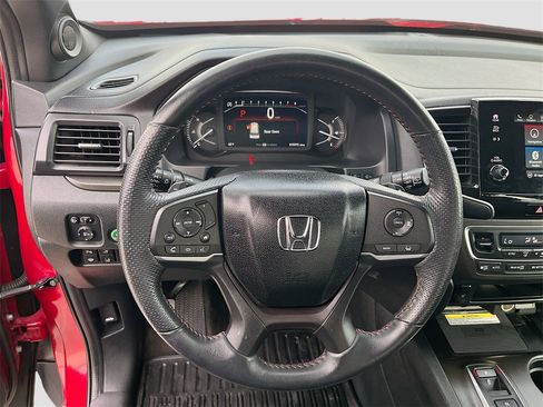 Used 2023 Honda Passport TrailSport image 11