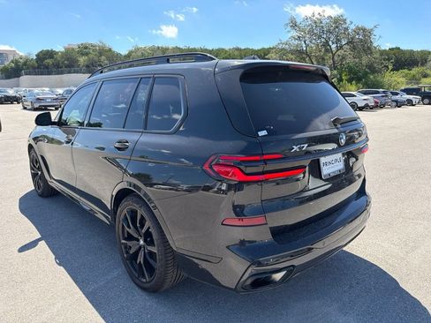 Used 2026 BMW X7 xDrive40i AWD/4WD image 3