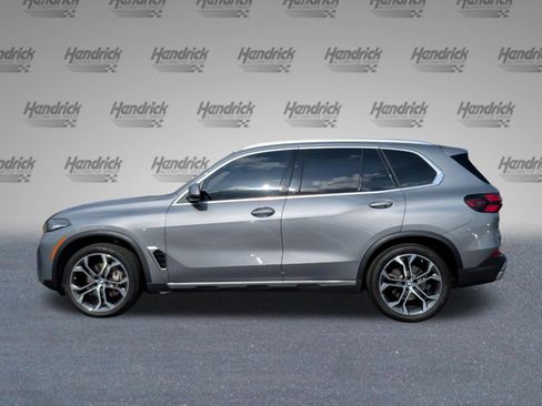 Certified 2024 BMW X5 sDrive40i w/ Parking Assistance Package image 10