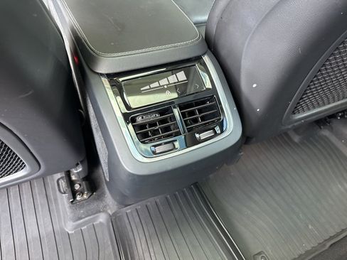 Used 2022 Volvo XC90 T6 Inscription w/ Advanced Package image 38