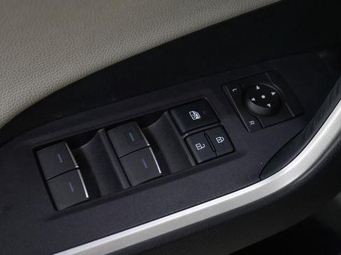 Used 2024 Toyota RAV4 Limited image 22