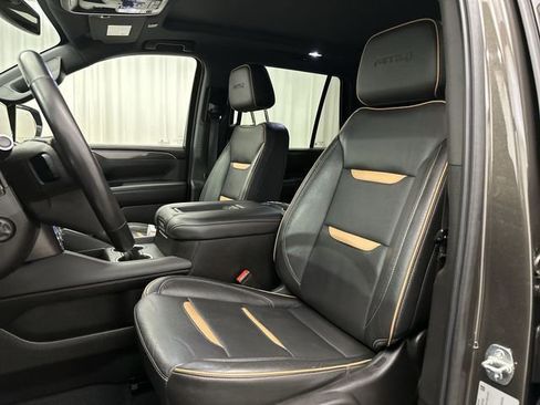 Used 2021 GMC Yukon AT4 AWD/4WD image 17