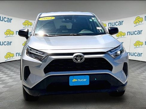 Used 2024 Toyota RAV4 LE AWD/4WD image 2