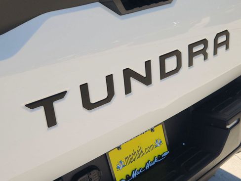 Used 2024 Toyota Tundra SR5 w/ SR5 Premium Package AWD/4WD image 30