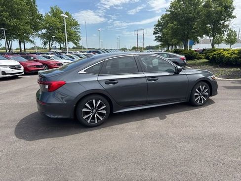 Used 2023 Honda Civic EX image 11