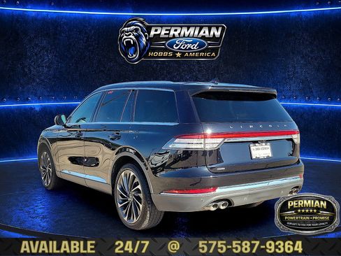 Used 2020 Lincoln Aviator Reserve w/ Equipment Group 202A AWD/4WD image 3