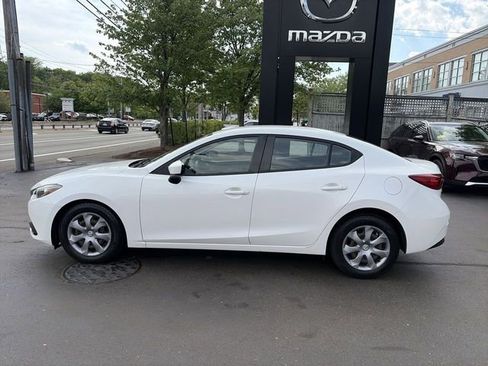 Used 2016 MAZDA MAZDA3 i Sport FWD image 5