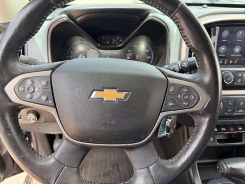 Used 2021 Chevrolet Colorado Z71 w/ Safety Package RWD image 24