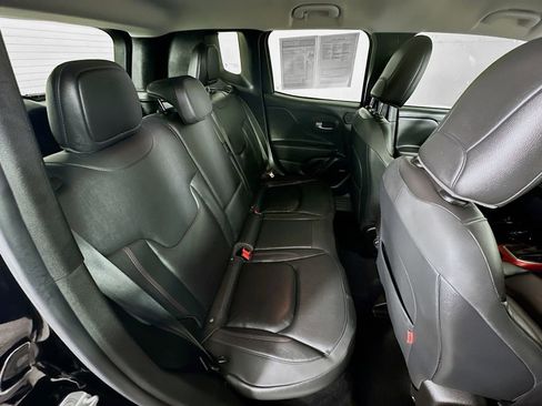 Used 2020 Jeep Renegade Trailhawk w/ Premium Leather Group image 34