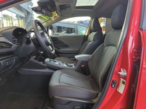 Used 2024 Subaru Crosstrek 2.0i Premium image 11