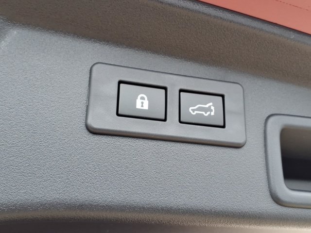 New 2026 Subaru Outback Touring AWD/4WD image 8