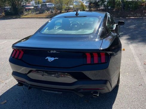 Used 2024 Ford Mustang Coupe image 49