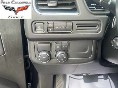 Used 2023 Chevrolet Tahoe Premier RWD image 23