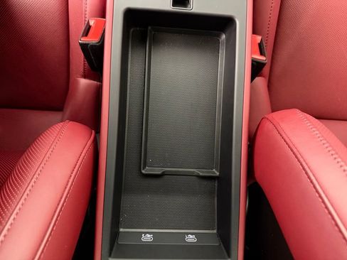 Certified 2024 Porsche 911 Carrera GTS RWD image 34