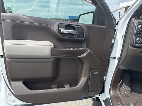 Used 2020 GMC Sierra 1500 SLT w/ SLT Premium Plus Package image 28