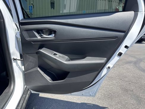 Used 2023 Honda Accord EX image 29