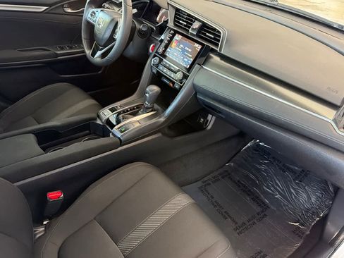 Used 2019 Honda Civic EX image 15