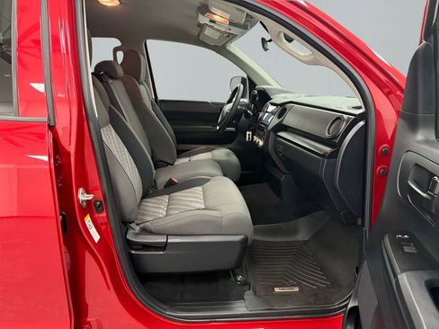 Used 2019 Toyota Tundra SR image 12