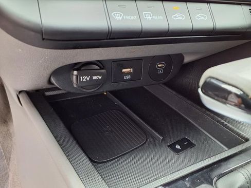 Certified 2025 Hyundai Elantra Sport FWD image 22