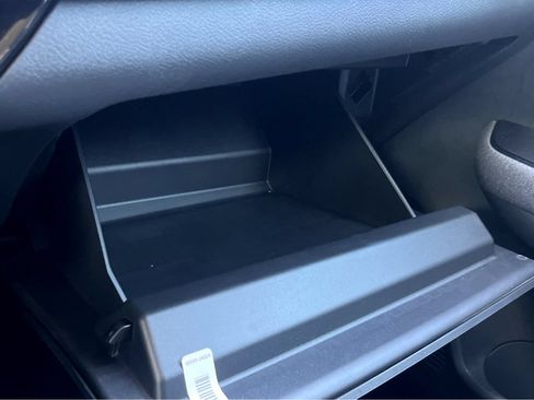 Used 2025 Nissan Kicks SV FWD image 23