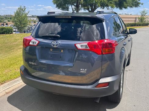 Used 2013 Toyota RAV4 XLE AWD/4WD image 34