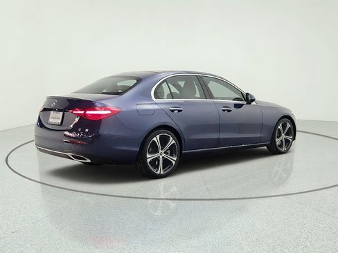 Used 2024 Mercedes-Benz C 300 Sedan image 5