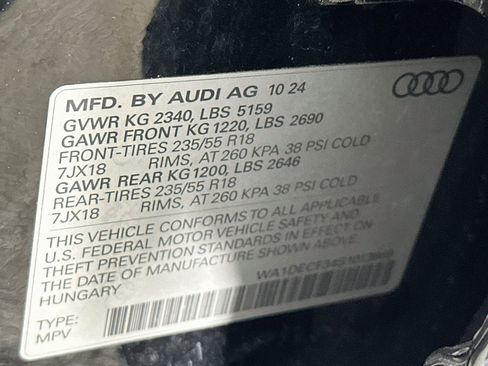 Used 2025 Audi Q3 2.0T Premium AWD/4WD image 12