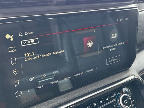 Used 2025 GMC Sierra 1500 AT4 w/ AT4 Preferred Package image 18