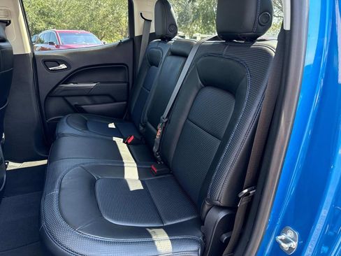 Used 2022 Chevrolet Colorado LT image 12