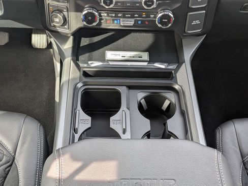 New 2026 Ford F250 Lariat w/ Black Appearance Package AWD/4WD image 19