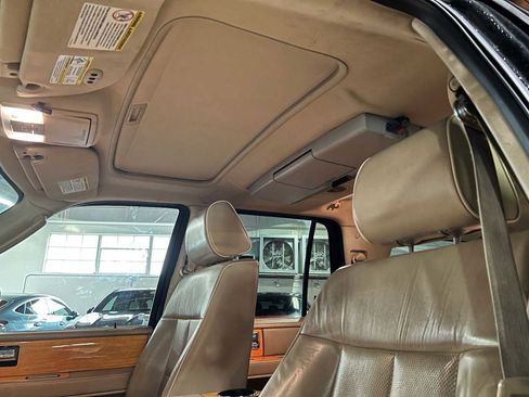 Used 2008 Lincoln Navigator L 2WD image 20