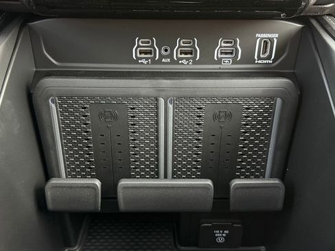 New 2026 RAM 2500 Limited image 28