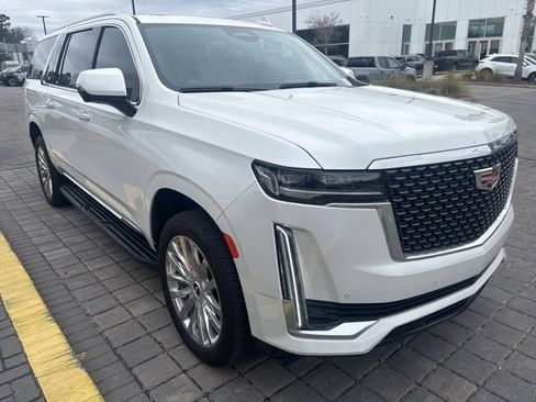 Certified 2024 Cadillac Escalade ESV Premium Luxury w/ LPO, Floor Liner Package image 5