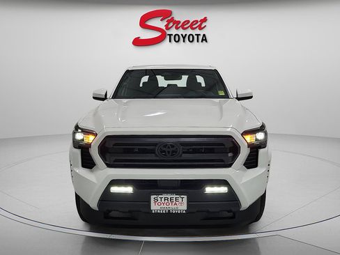 New 2026 Toyota Tacoma SR5 image 6