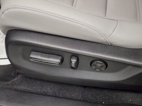 Used 2020 Honda CR-V EX-L image 12