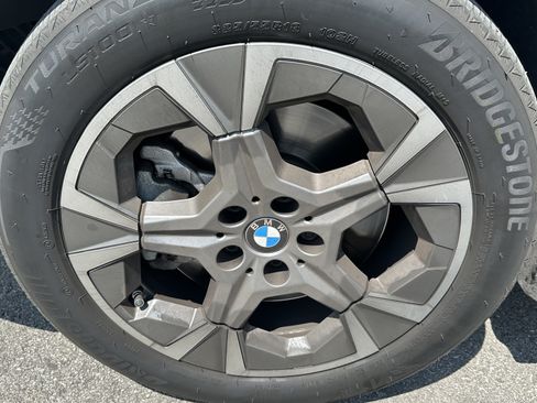 Used 2023 BMW X1 xDrive28i w/ Convenience Package AWD/4WD image 12
