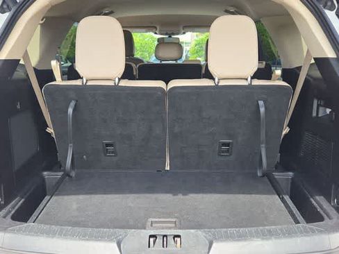 Used 2021 Ford Explorer Limited RWD image 33
